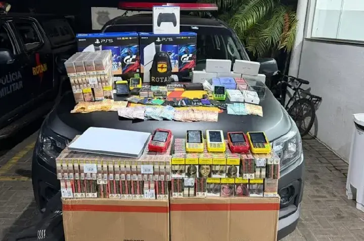 Acusados de estelionatos são presos pela Rotam suspeitos de aplicar golpes em Goiás e DF