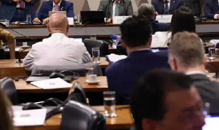 CPMI do INSS investigará entrada com ‘câmera escondida’ em sala-cofre com documentos de Vorcaro