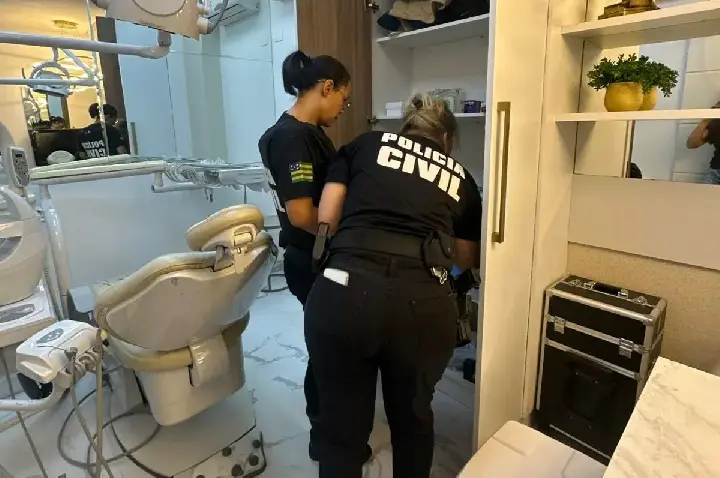 Dentista Fake é presa em Goiânia suspeita de realizar procedimentos estéticos sem habilitação