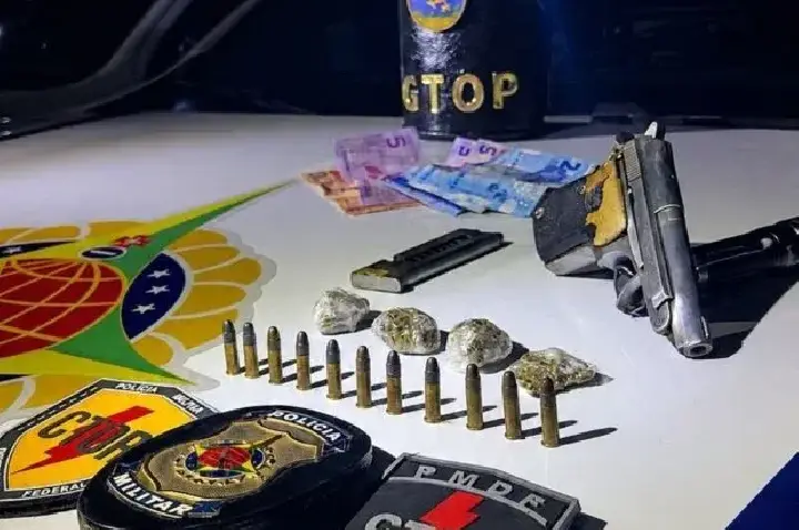 Homem é preso com arma de numeração raspada e porções de maconha em São Sebastião