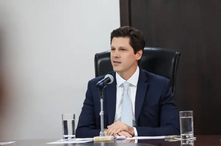 Sem agenda pública prevista, Daniel Vilela dedica o dia a reuniões internas no Palácio
