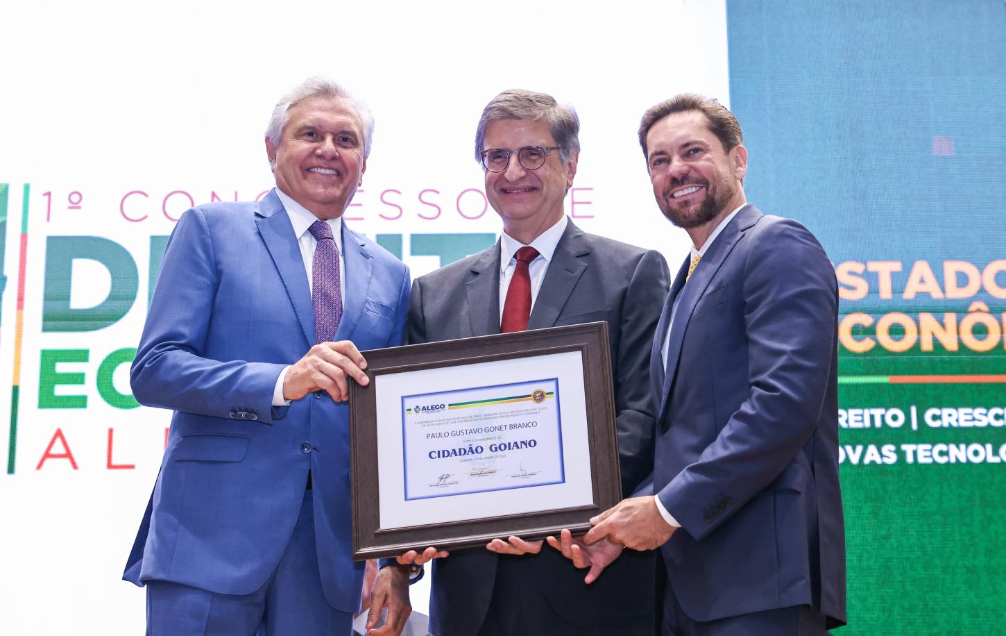 Caiado destaca protagonismo de Goiás ao homenagear ministros do STF e procurador-geral da República