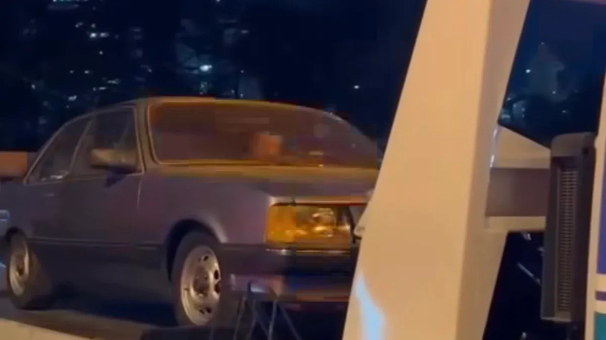 Chevette usado para dar cavalo de pau em frente Prédio da PRF, é apreendido