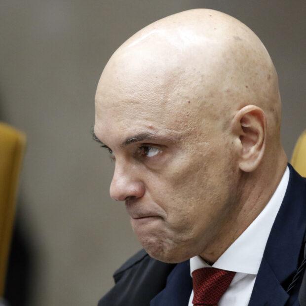 Deputado dos EUA manda carta a governo Trump por sanções contra Moraes após pressão bolsonarista