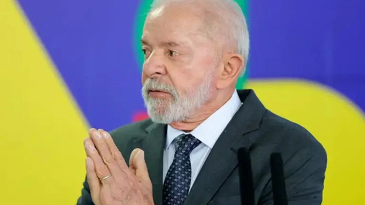 Lula faz postagem sobre imposto e justiça tributária após derrota do decreto do IOF no Congresso
