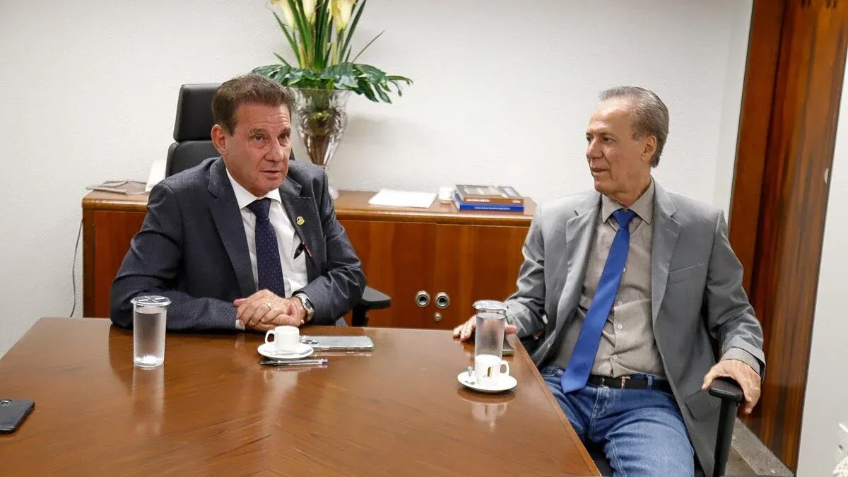 Vanderlan Cardoso tira licença do Senado e abre espaço para Pedro Chaves