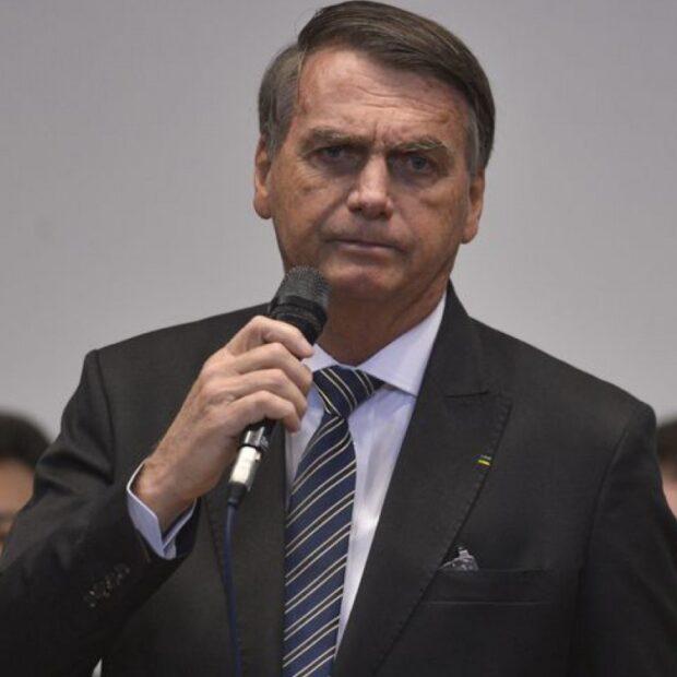 Bolsonaro faz post antes de parecer da PGR que pode pedir sua condenação: ‘querem me destruir’