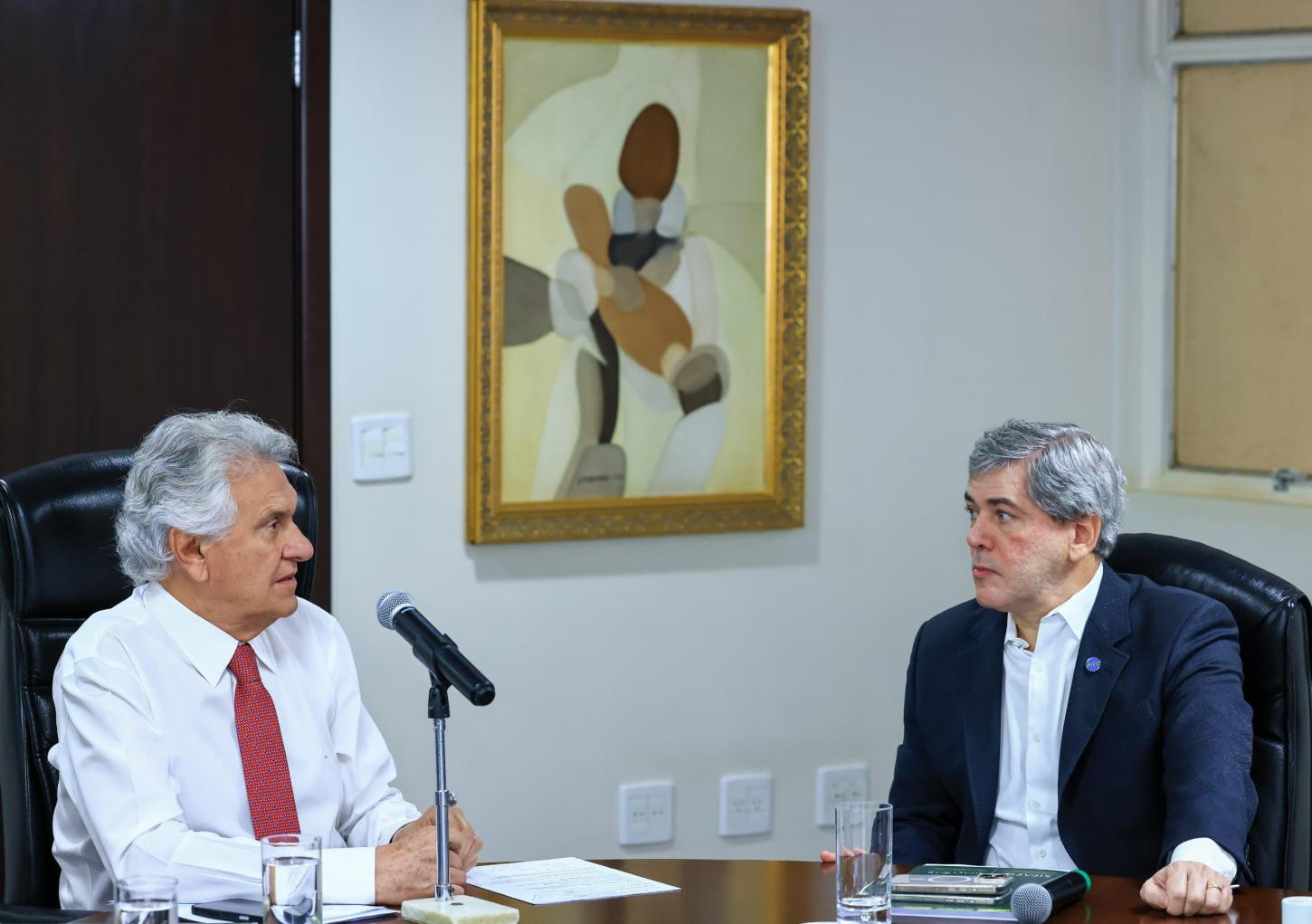 Caiado cobra reação do governo federal contra tarifaço dos Estados Unidos