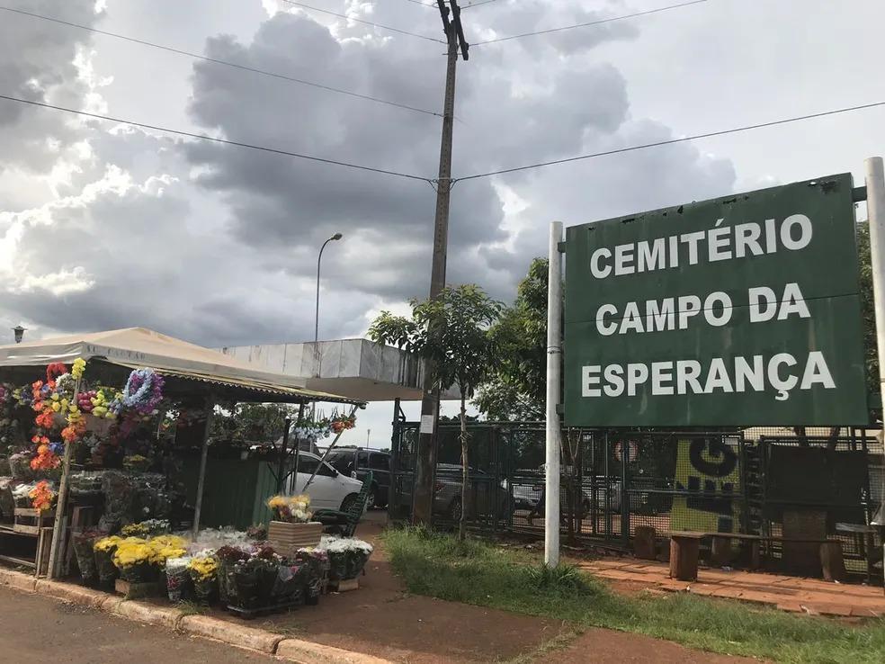 Funerária se perde no tempo e esquece de levar corpo para velório