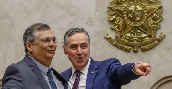 Goiano pede impeachment de Barroso e Dino por críticas a Bolsonaro