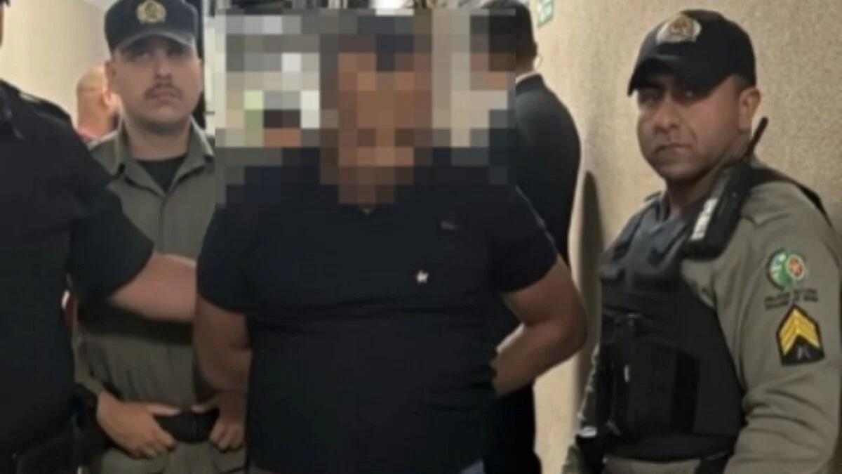 Justiça libera motorista que invadiu shopping Flamboyant com carro