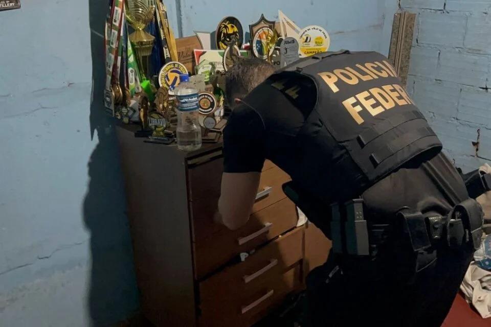 PF faz operação para desarticular quadrilha a cusada de tráfico de Mulheres em Goiás