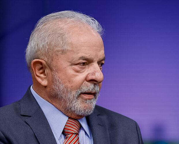 Riscos e efeitos colaterais da IA exigem governança multilateral, diz Lula em encontro do Brics
