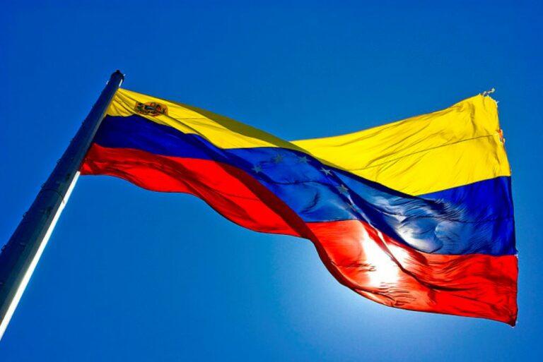 Sem aviso, Venezuela passa a taxar produtos brasileiros