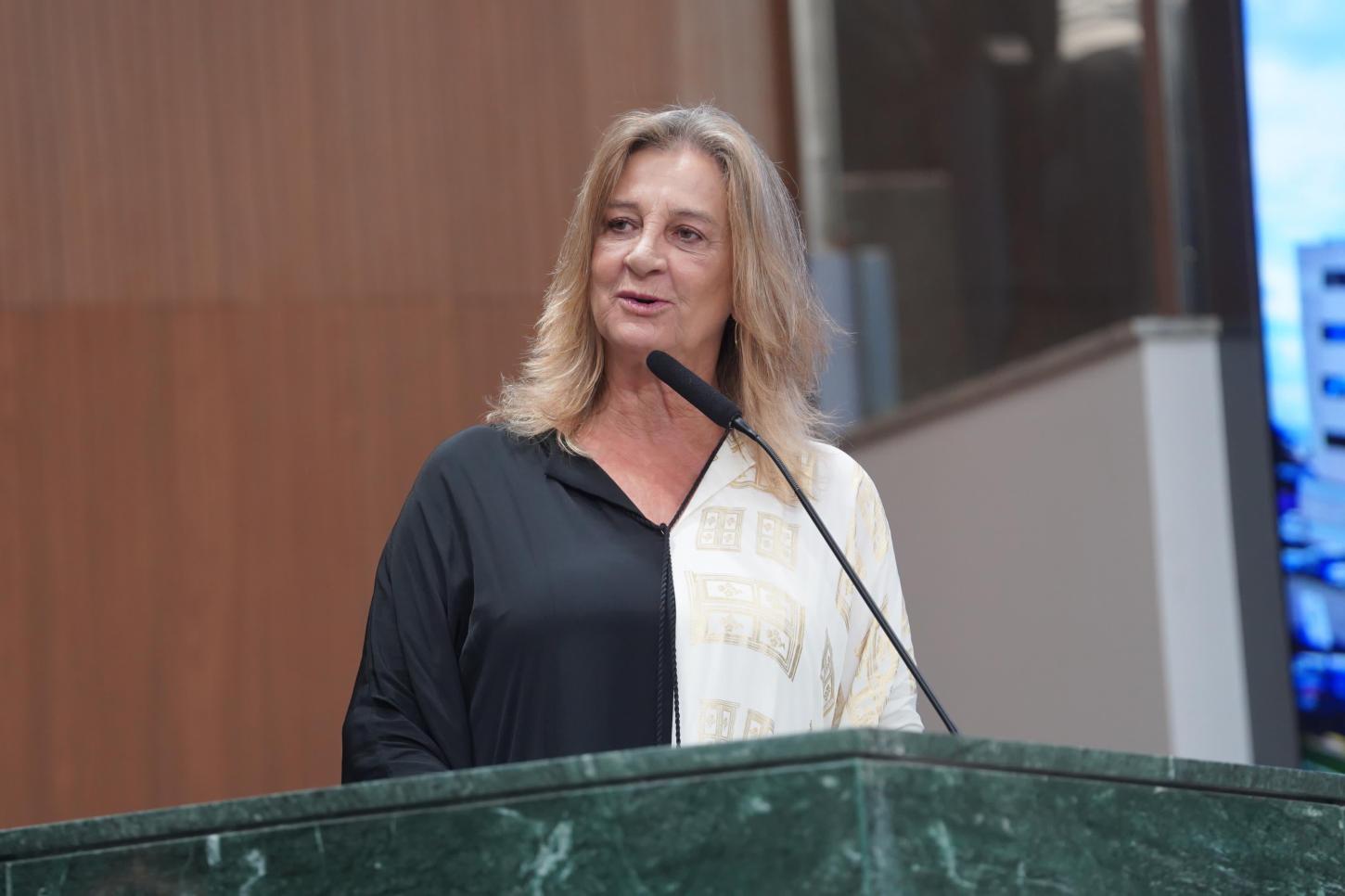 Dra. Zeli promove ‘Café com a Deputada’ para fortalecer rede de proteção às mulheres em Goiás