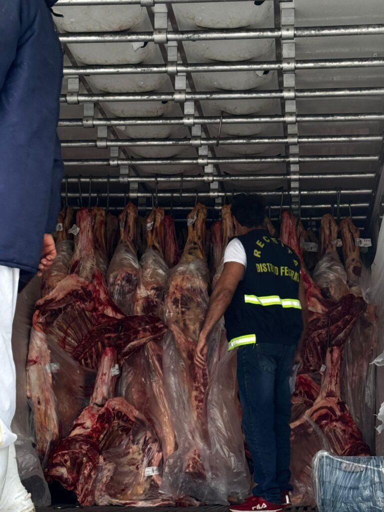 Fiscalização tributária apreende 47 toneladas de carne bovina