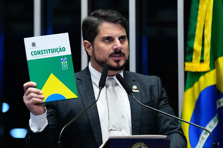 Marcos do Val coloca tornozeleira eletrônica por ordem de Alexandre de Moraes