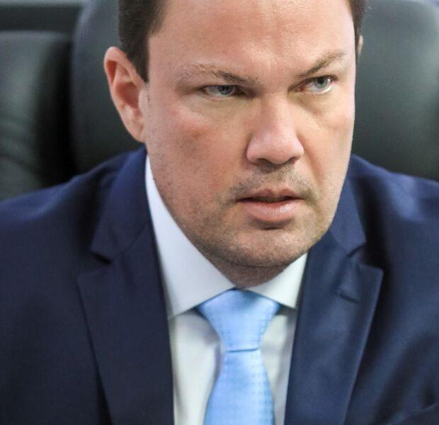 Secretário de Economia do DF, Ney Ferraz, pede exoneração por “episódio pessoal doloroso”