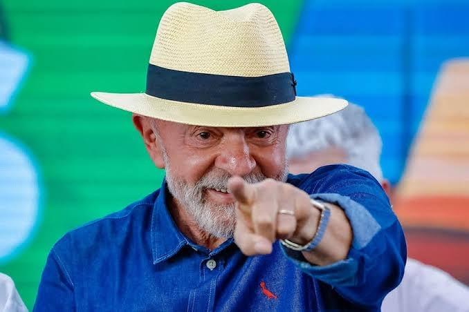 ‘Sempre estivemos abertos ao diálogo’, posta Lula após Trump sinalizar abertura ao diálogo