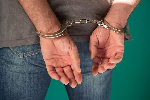 Acusado de chamar policiais de 
