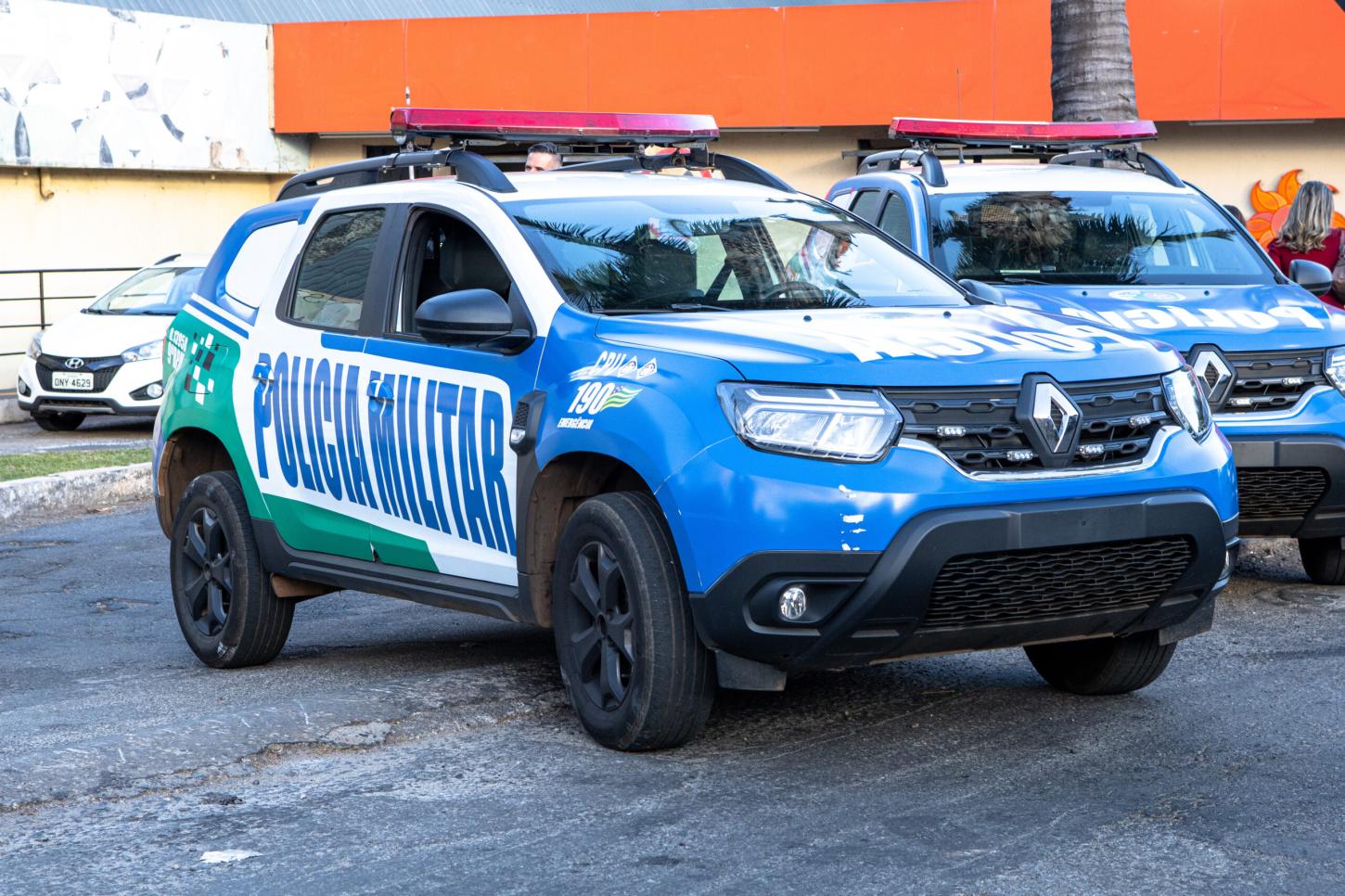 Mulher ataca madrasta a machadadas e diz que vai “acabar com o sofrimento do pai”
