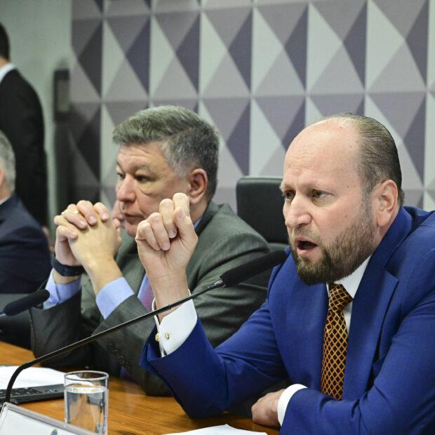 Nelson Wilians, alvo de operação da PF, nega à CPI participação em fraude do INSS