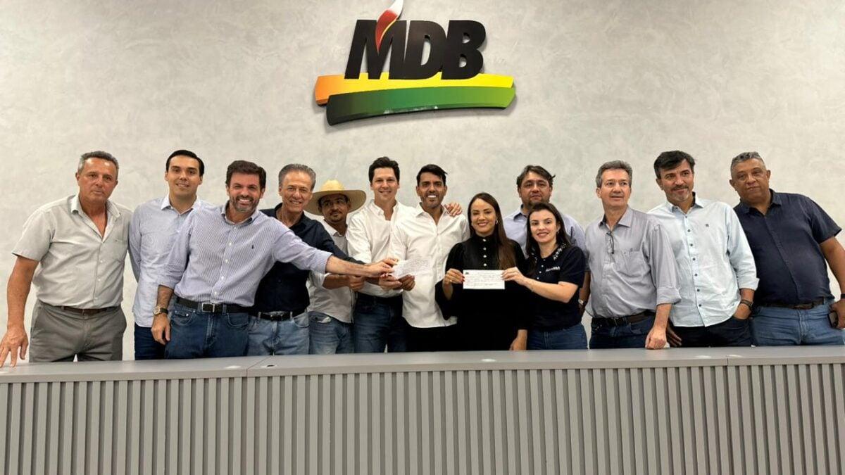 Prefeito de São Miguel do Araguaia deixa PL, entra para o MDB e reforça projeto de Daniel Vilela