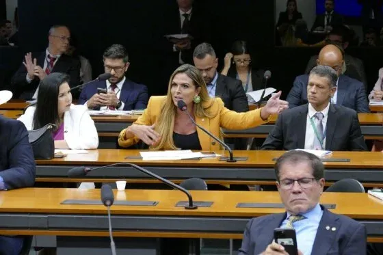 Silvye pode estar a caminho do Republicanos e assumir comando em Goiás