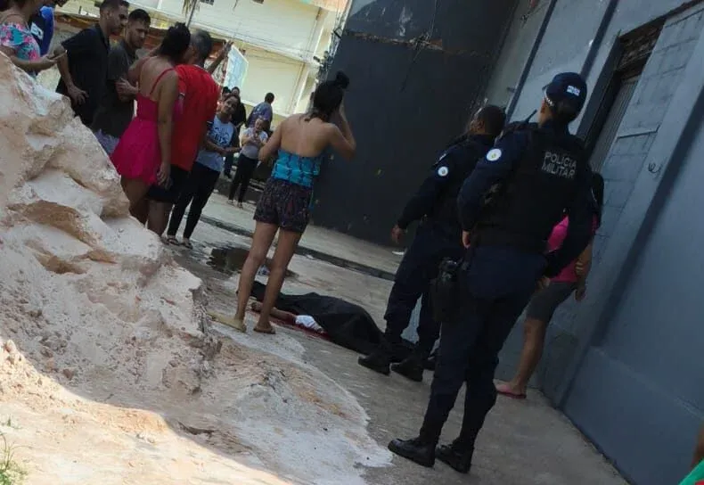 Homem é executado á luz do dia em samambaia DF