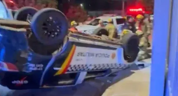 Viatura da PMDF capota durante perseguição em Samambaia