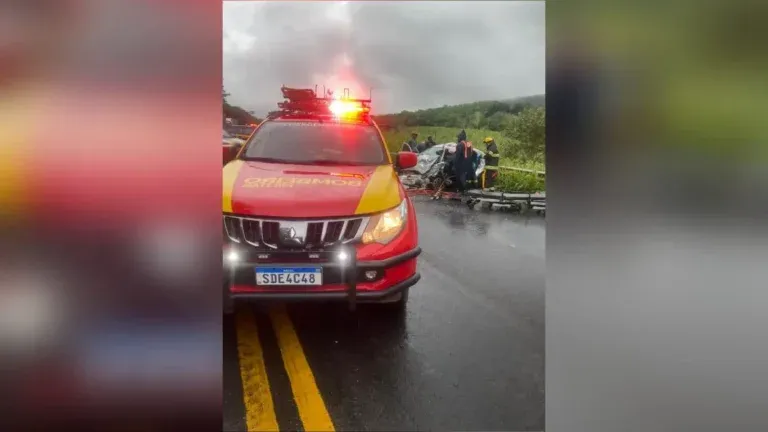 Mãe e filha morre em acidente na BR-020, em Formosa