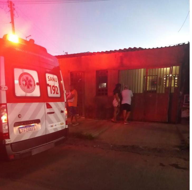 Mulher é morta a tiros dentro de casa em Novo Gama