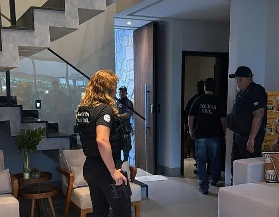 PC prende empresários e servidores por superfaturar mais de R$ 4 milhões em shows