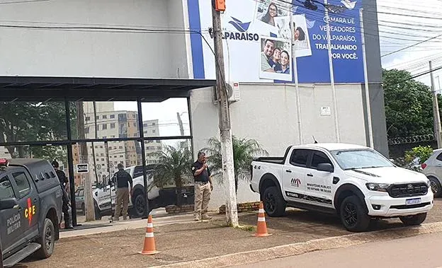 Calote em Licitação ; MPGO determina suspensão de Licitação com Graves indícios de fraude na câmara de Valparaíso