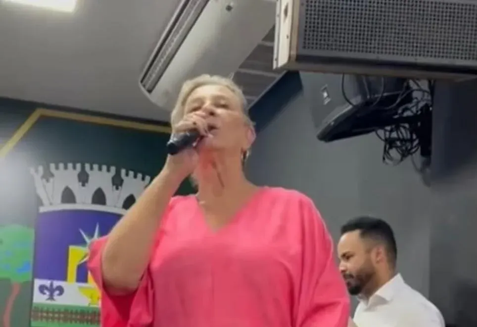 Dep Zelli ; Mulher de fibra que representa bem o entorno, falou Vice Governador Daniel Vilela.