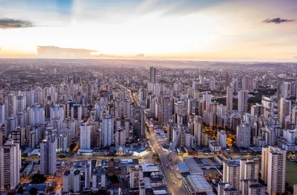   Procon faz operação pente fino e notifica 25 hotéis de Goiânia por preços de hospedagem durante o MotoGP