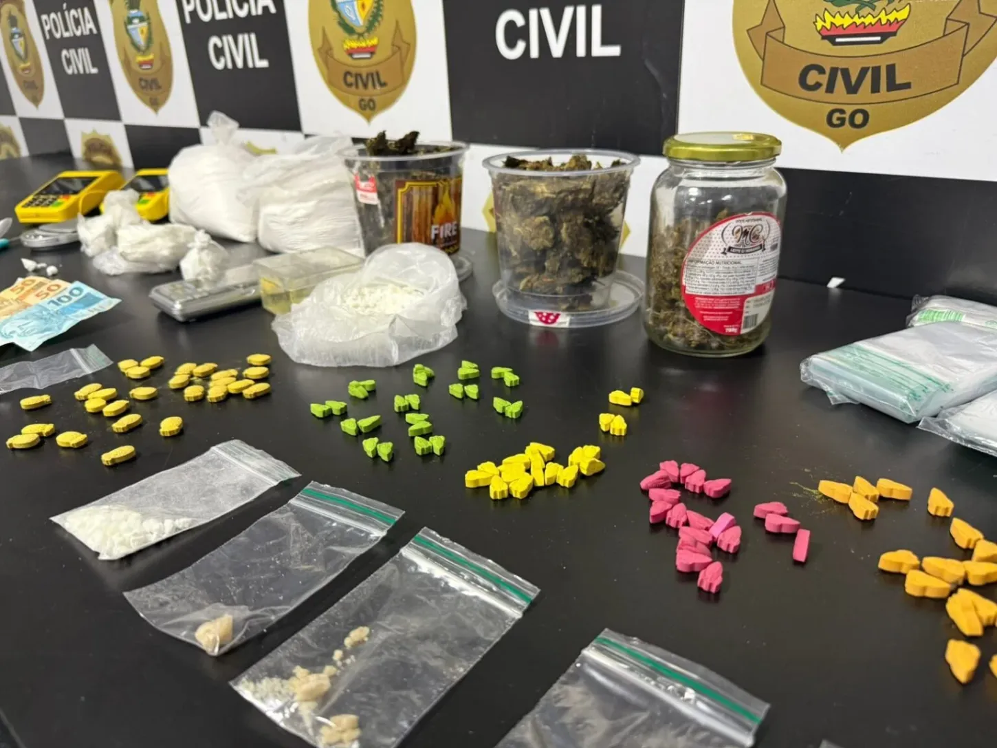 Distribuidora de fachada é fechada e Lacrada durante Operação policial em Valparaíso