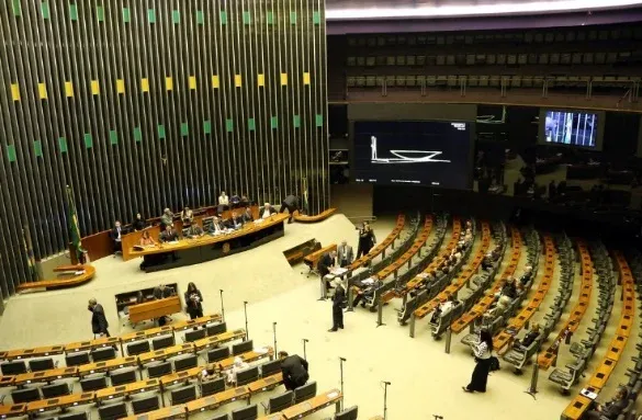 Relatório final CPI do Crime Organizado pede impeachment de Moraes, Toffoli, Gilmar e Gonet
