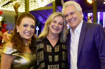 Vídeo ; Deputada Zelli faz pronunciamento público falando da pré Candidatura Federal