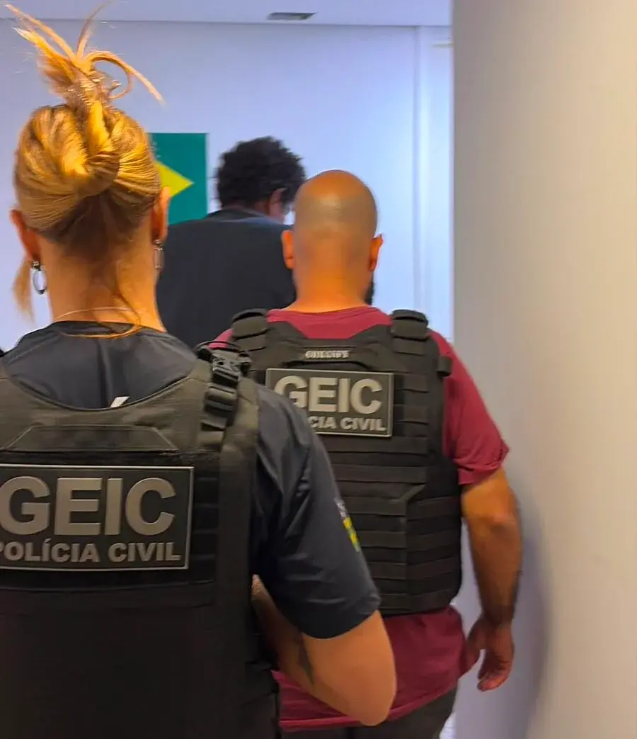 Acusado de esfaquear e roubar amigo enquanto bebiam, é preso em Luziânia