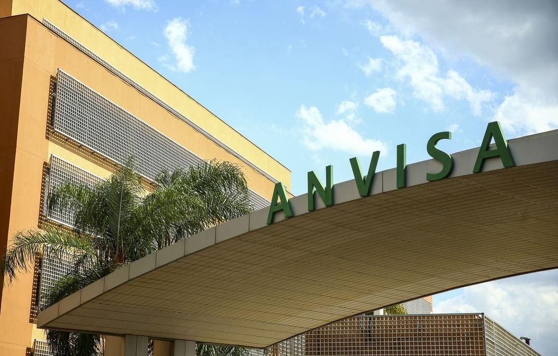 Anvisa proíbe plataforma de consulta online e entrega de medicamento