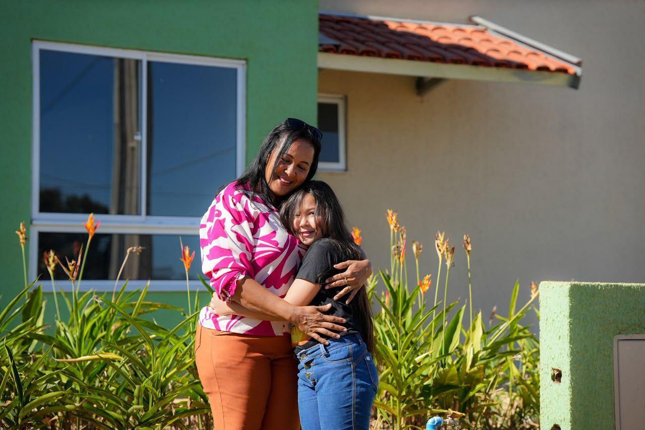 Daniel Vilela realiza sonho da casa própria de 85 famílias em Urutaí e Cezarina