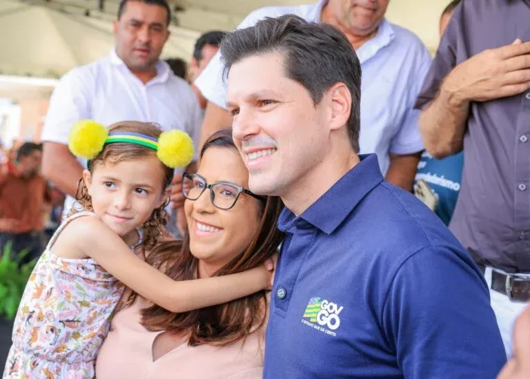 ”Dignidade e segurança para uma vida melhor”, diz Daniel Vilela ao entregar 195 casas no Centro goiano