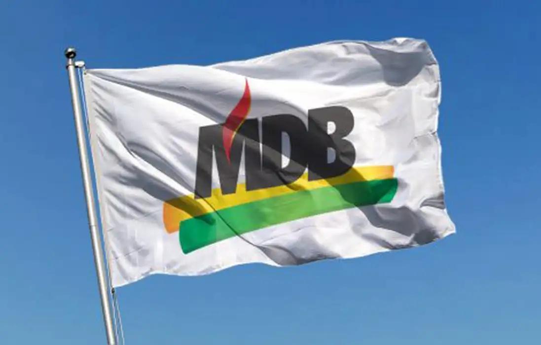 O Estado Goiás está sob alerta amarelo para baixa umidade do ar nesta semana. Segundo o Instituto Nacional de Meteorologia (Inmet), a umidade relativa do ar deve variar entre 20% e 30%, índice bem abaixo do percentual considerado 