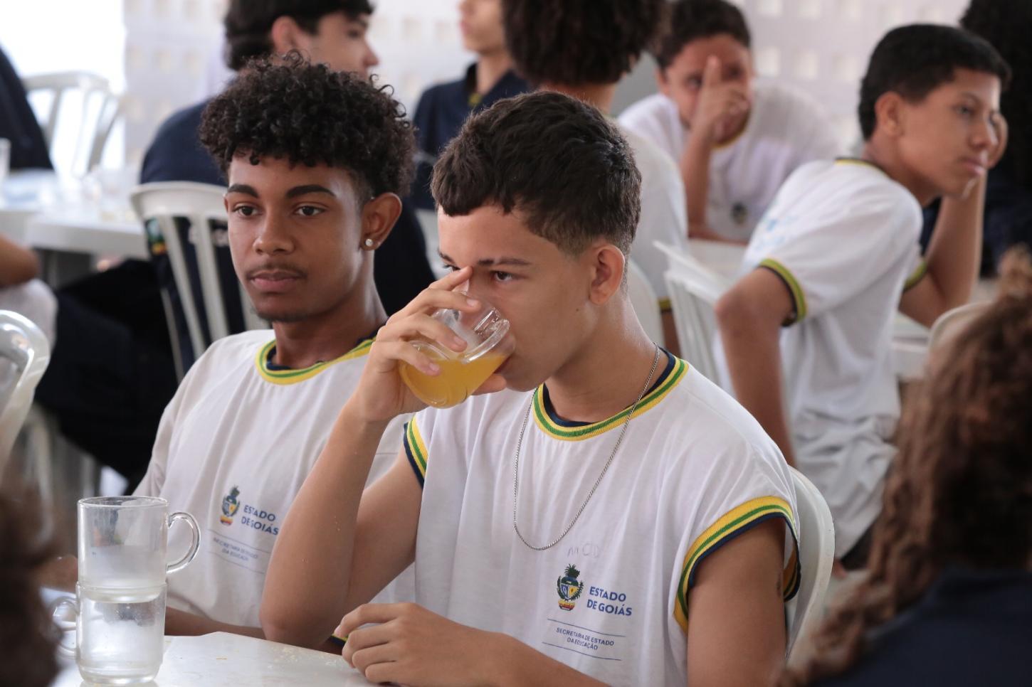 Governo de Goiás orienta escolas sobre medidas durante período de calor intenso