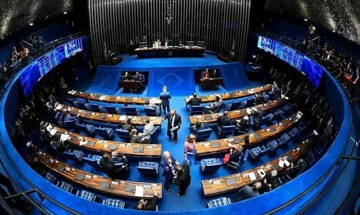 Após liderar a Redação do Enem, Goiás avança à fase nacional do Jovem Senador