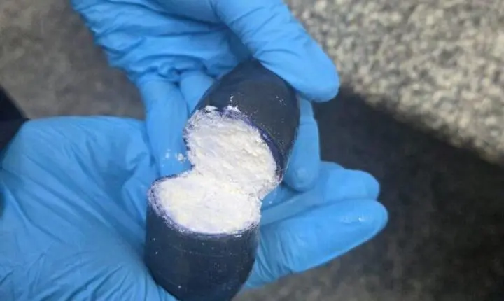 Em menos de 24 hs duas mulheres são presas com Drogas na 