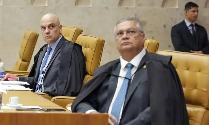 Moraes determina busca contra fonte de jornalista que publicou texto sobre carro usado por Dino