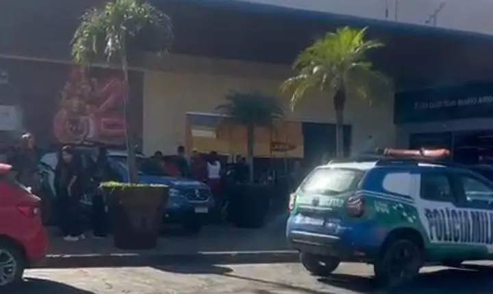PMGO faz cerco para capturar suspeitos em cima de telhado do Shopping sul