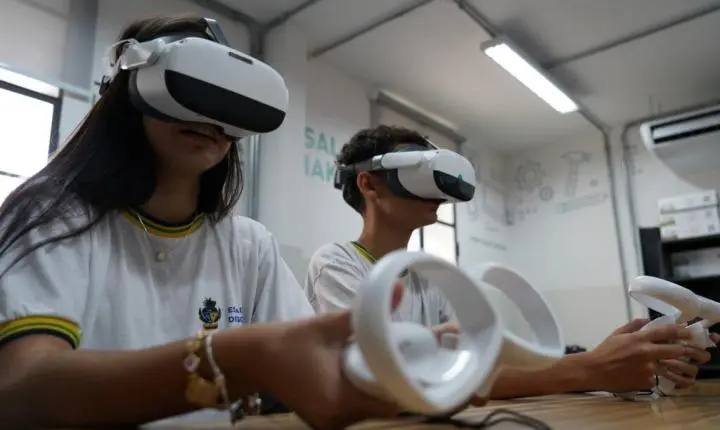 Rede estadual de ensino em Goiás recebe ferramentas tecnológicas e materiais de apoio para o Enem